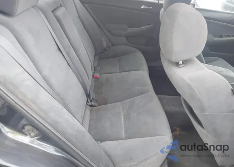 2005 Honda Accord 2.4 Ex from USA, damaged, VIN 1HGCM56735A036318